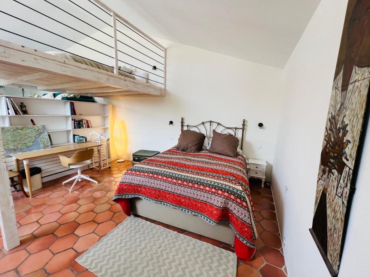 Penthouse Studio Privee Couple Ou Famille- La Maison Searle A טורטור מראה חיצוני תמונה