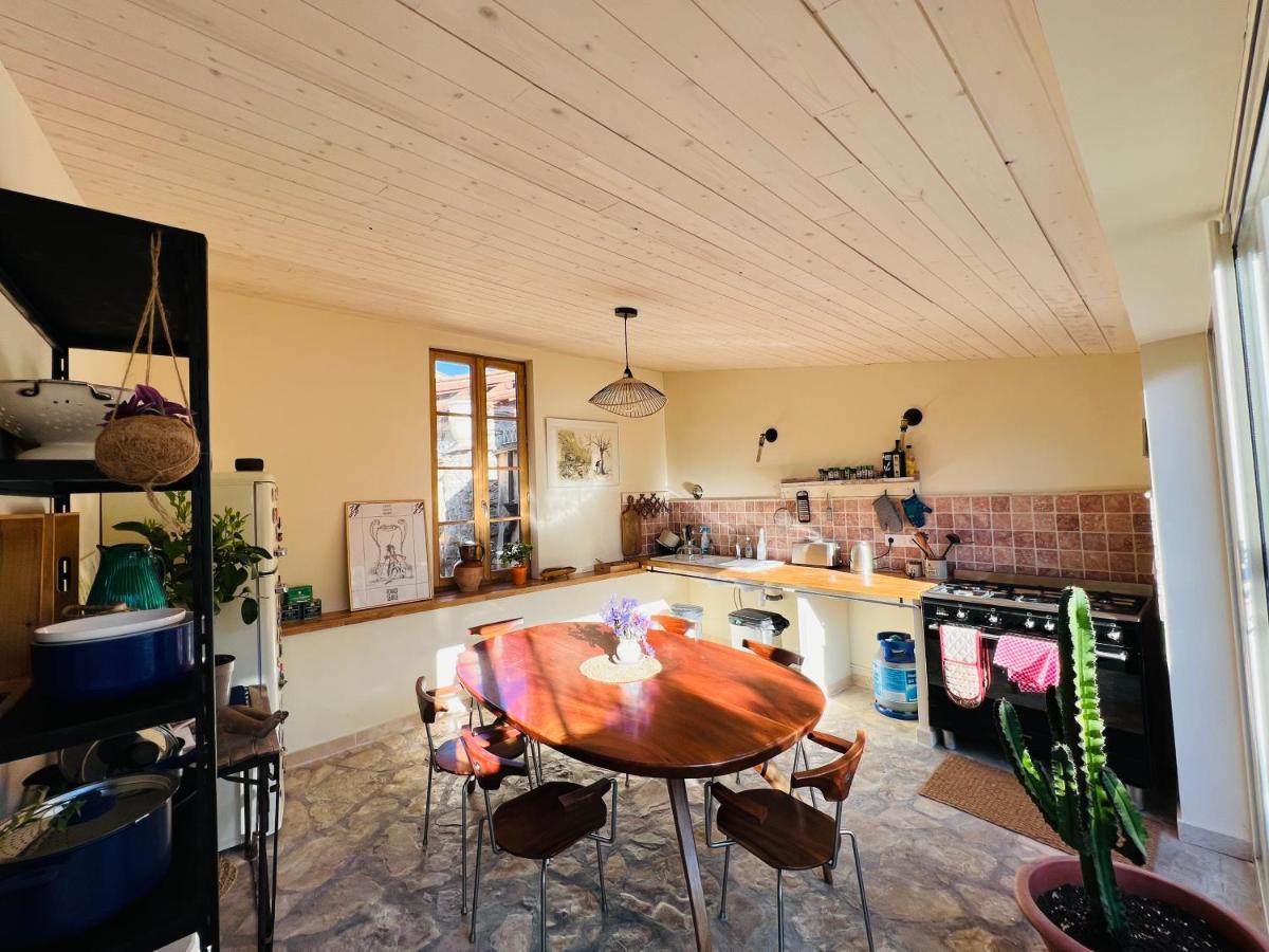 Penthouse Studio Privee Couple Ou Famille- La Maison Searle A טורטור מראה חיצוני תמונה