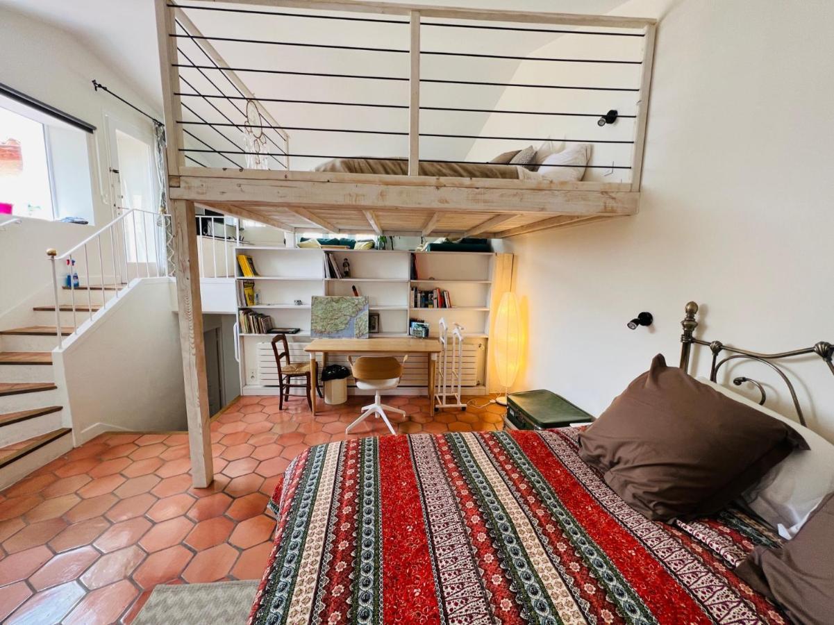 Penthouse Studio Privee Couple Ou Famille- La Maison Searle A טורטור מראה חיצוני תמונה